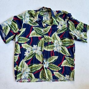 Reyn Spooner Hawaiian Floral Shirt